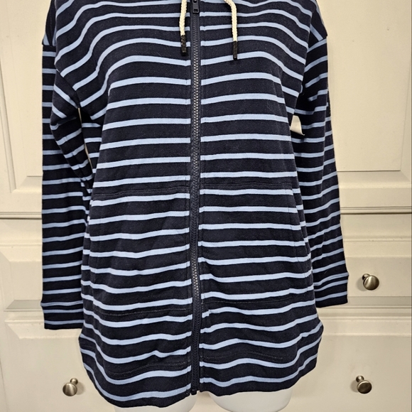 Beach Zip Hoodie NWT - Picture 4 of 15